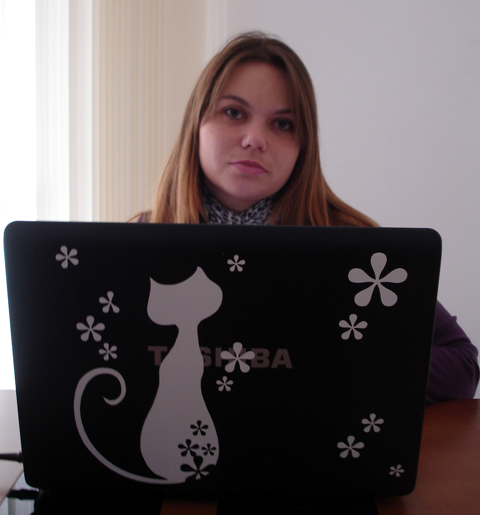 cris essa sou eu e meu notebook - de gatos, é claro!